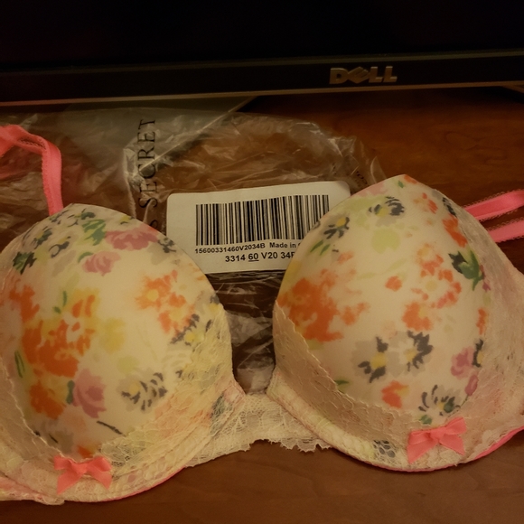 Victoria Secret Dream Angels Bra - Picture 1 of 4